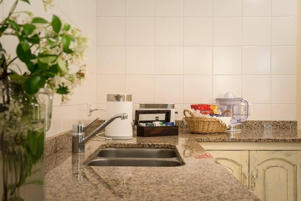 Amplio Departamento Con Excelente Ubicacion Apartment Salta Luaran gambar