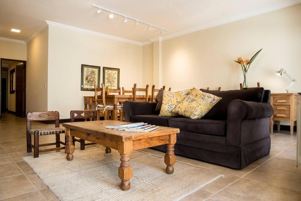 Amplio Departamento Con Excelente Ubicacion Apartment Salta Luaran gambar
